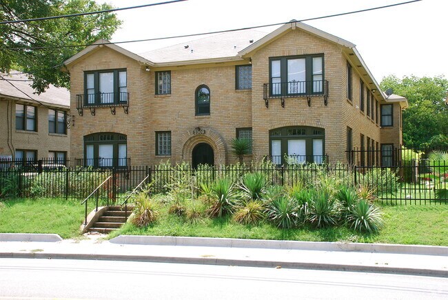 9/11/2007 - 2309 N Fitzhugh Ave