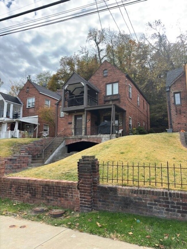 Photo - Beautiful Home for Rent