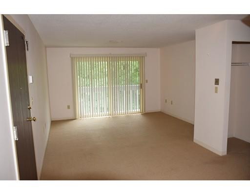 Foto del edificio - 1011 Franklin Crossing Rd