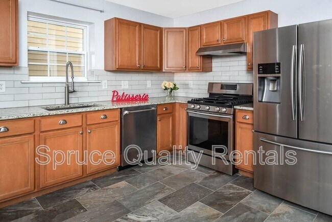Foto del edificio - 1233 Orchard Oriole Ln