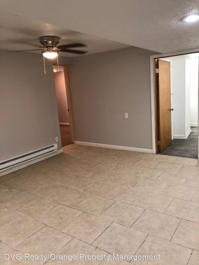Foto del edificio - 4420 N 48th St