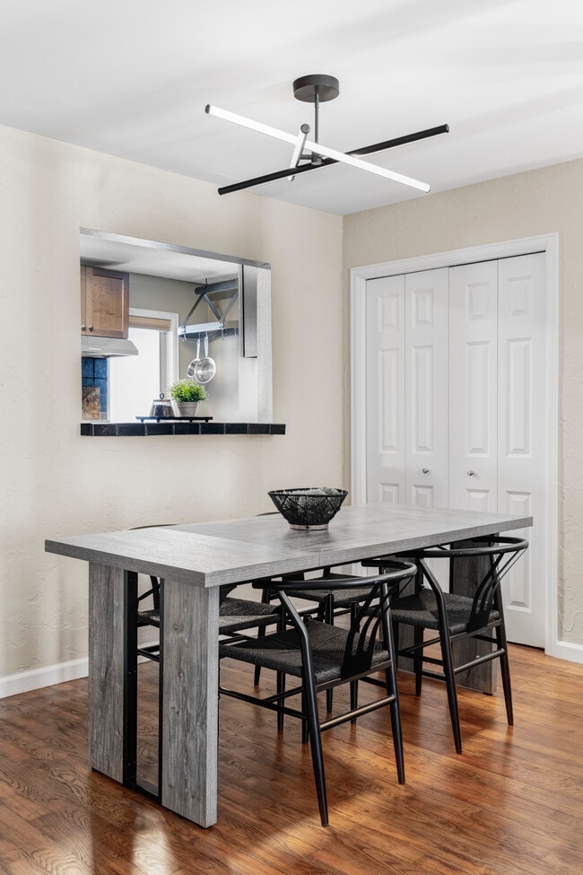 Photo - 377 Pearl St Townhome