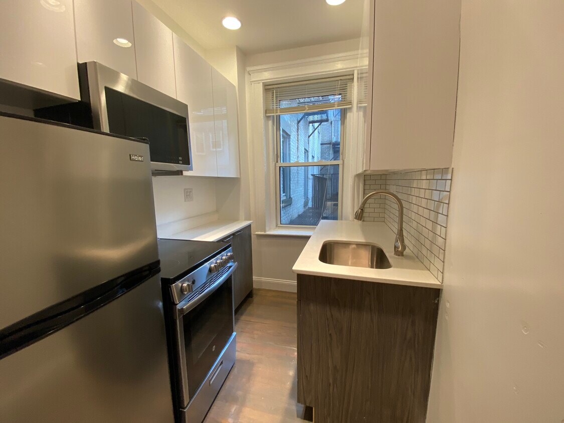 Foto principal - 111 Park Dr