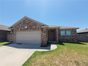 Building Photo - 2029 Escalante Trail