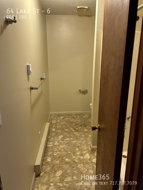 Building Photo - Cozy 2 Bedroom apartment