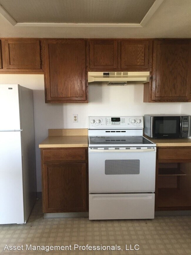 Building Photo - 3 br, 2 bath House - 7141 12 Mile Road