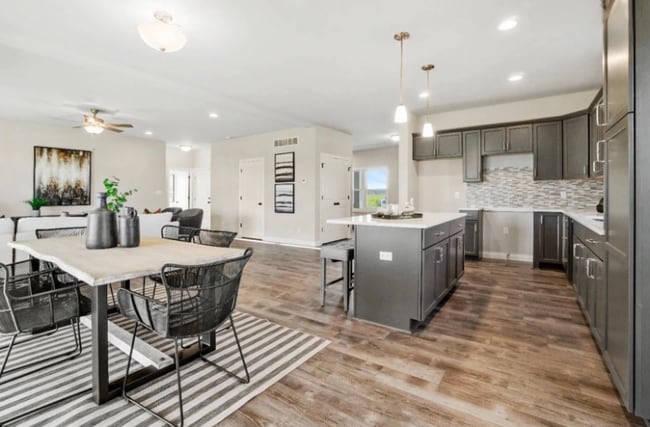 Building Photo - 9945 Beacon Pointe Ln