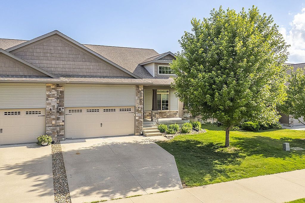 Primary Photo - 1350 Copper Mountain Dr