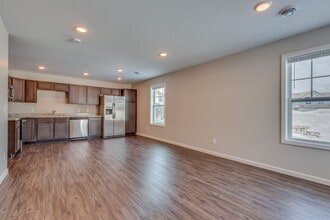 Building Photo - 12648 Pond View Rd