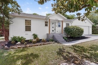 Building Photo - 10314 Baronne Cir