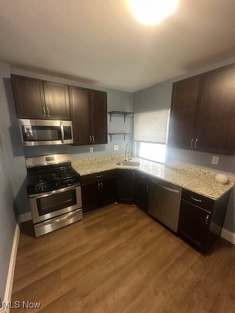 Foto del edificio - 3815 Lorain Ave