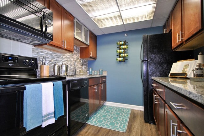 C1 Premium Kitchen - The Millie on Brush