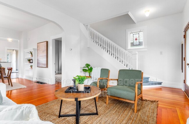 Foto del edificio - 2238 King St
