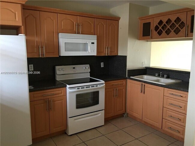 Foto del edificio - 315 NW 109th Ave