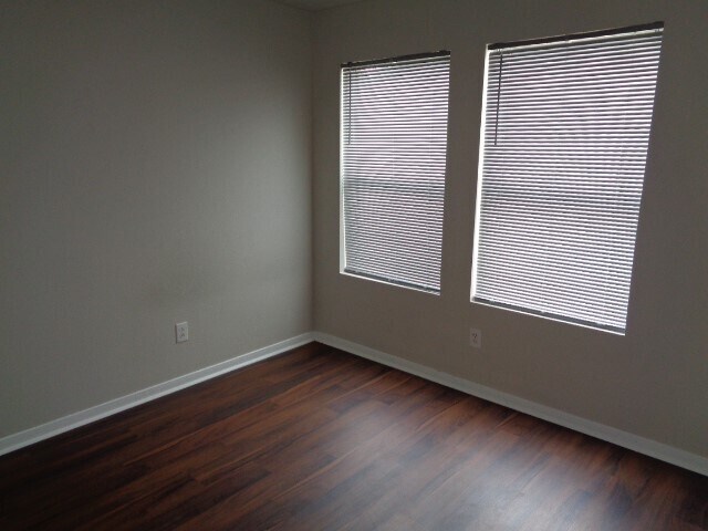 Foto del edificio - 5034 Redwing Brook Trail