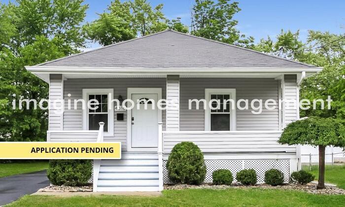 Primary Photo - Stunning two bedroom in Indian Hill