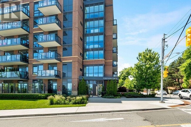 Building Photo - 3-403 Southvale Dr