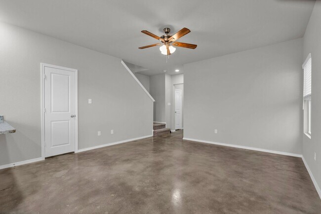 Foto del edificio - 7239 Converse Ridge Ln