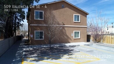 Building Photo - 509 Valencia Dr SE