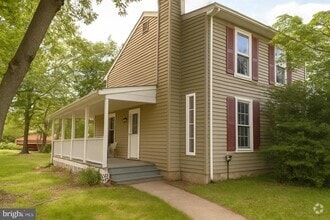 Building Photo - 2536 Chadwick Ct