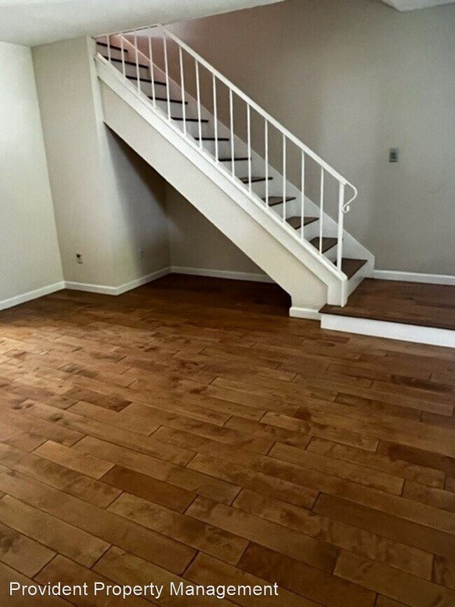 Building Photo - 2 br, 1.5 bath House - 486 Boxleaf Court