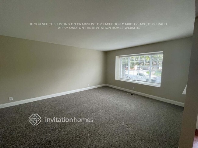 Building Photo - 3343 Hacienda Way