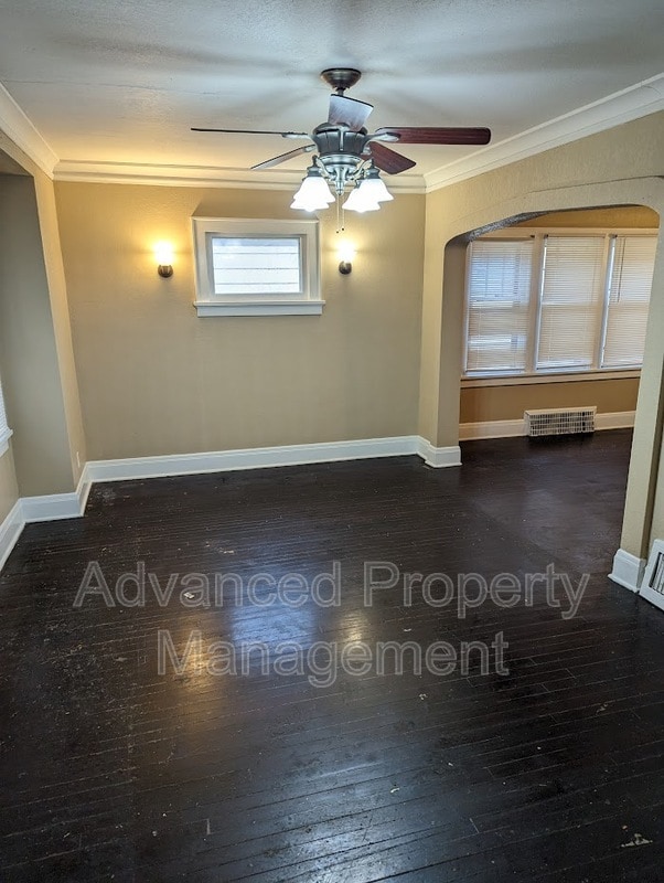 Foto del edificio - 3941 N 24th Pl