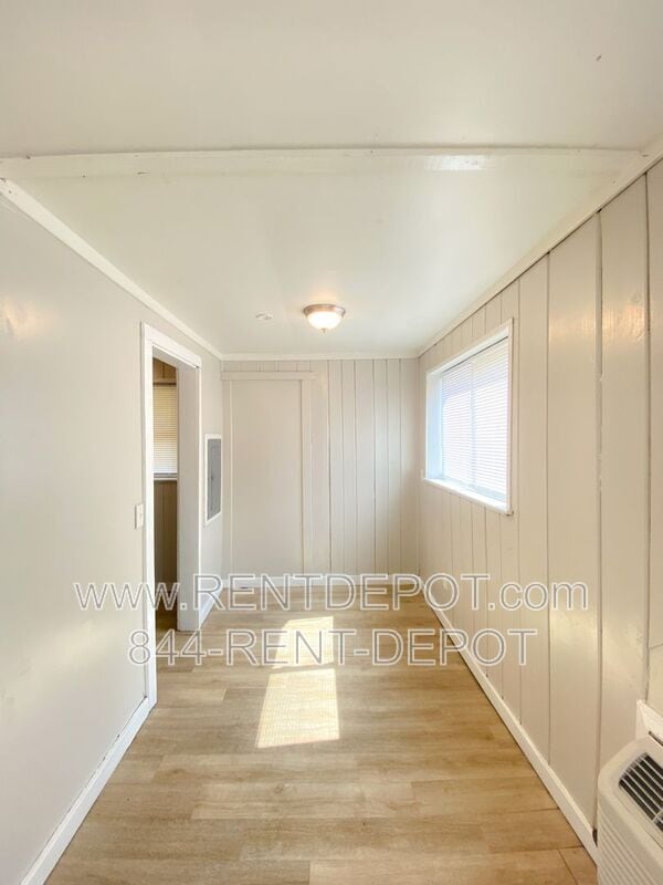 Foto del edificio - 1102 Washington Ave