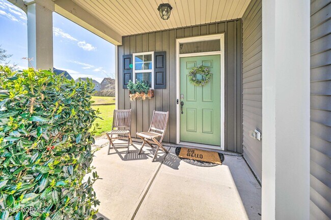 Building Photo - 305 Pebble Shore Dr