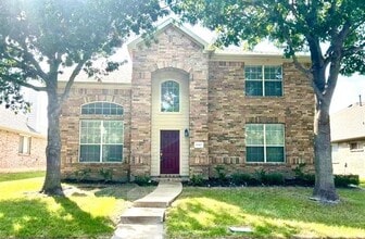 Building Photo - 1317 Hazelwood Dr