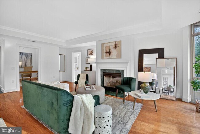 Foto del edificio - 5630 Wisconsin Ave