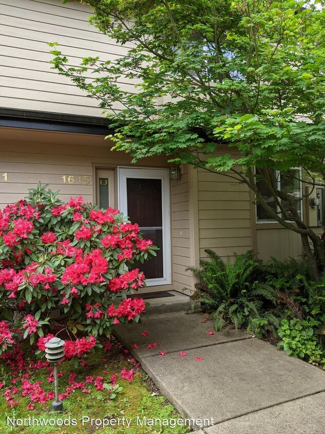 Primary Photo - 2 br, 1.5 bath House - 1615 Oak Patch Road