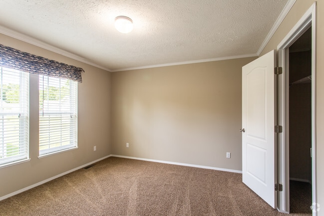 3BR, 2BA - 1,165 SF - Unit 109 - Spreading Oaks Village
