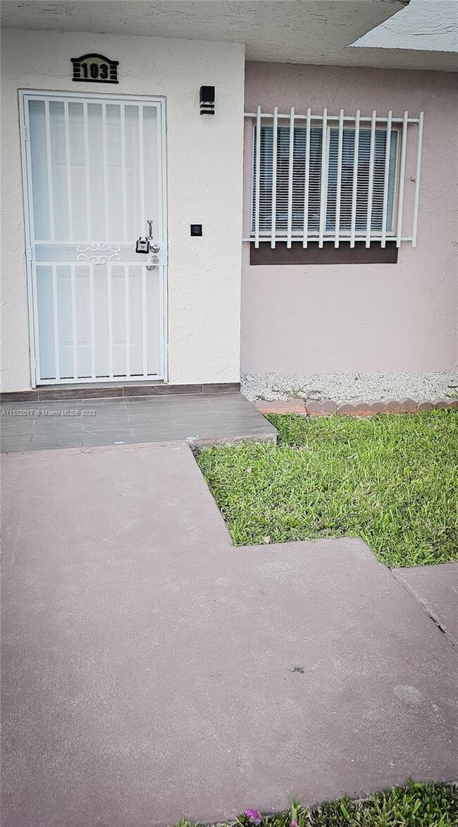 950 SW 104th Ct Unit C103, Miami, FL 33174 Condo for Rent in Miami