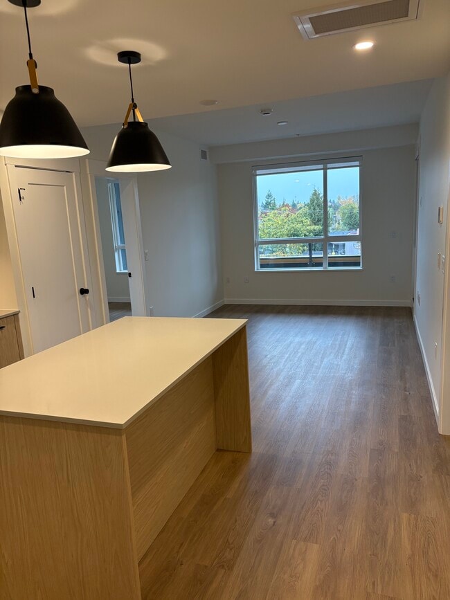 Building Photo - 27215 Aldergrove Town Centre Dr