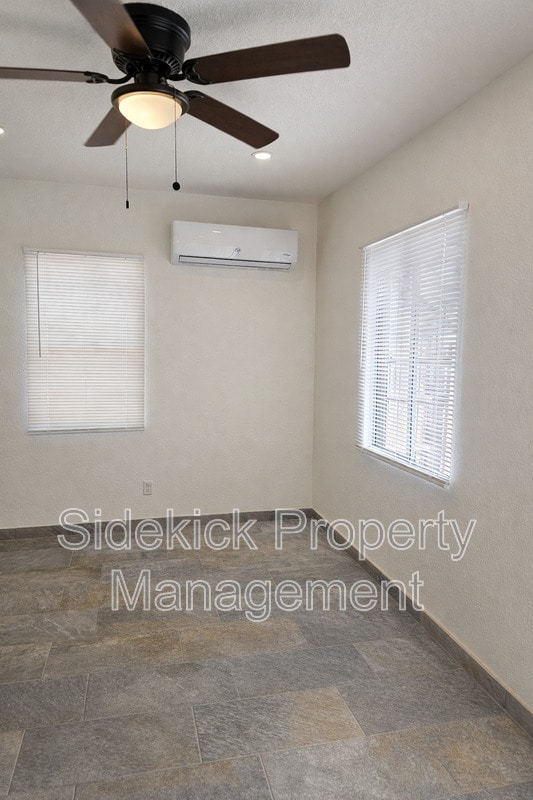 Building Photo - 1157 S Townsend Ave