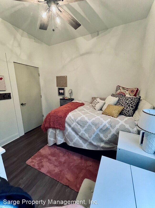 Foto del edificio - 2 br, 1 bath House - 604 N Grant St