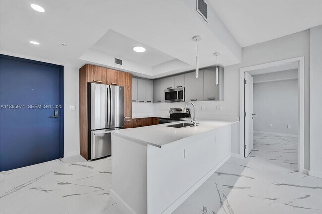 Foto del edificio - 840 NE 130th St