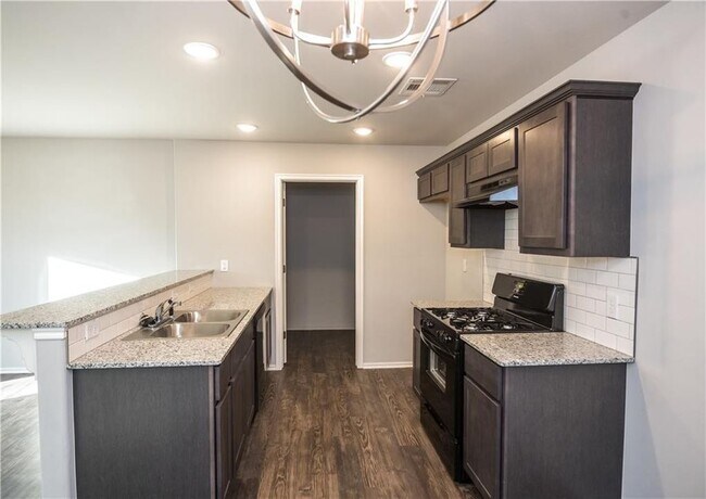 Photo - 8816 SW 45th St House