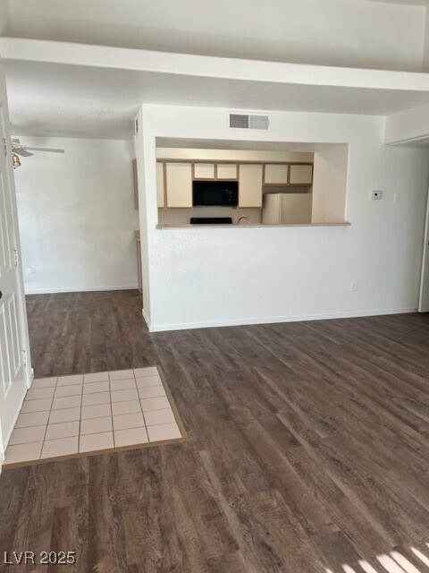 Foto del edificio - 2300 E Silverado Ranch Blvd
