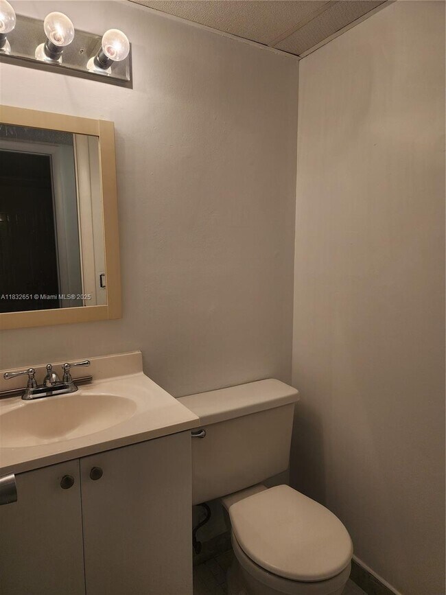 Foto del edificio - 52 Wimbledon Lakes Dr