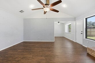 Building Photo - 3721 Avenue R