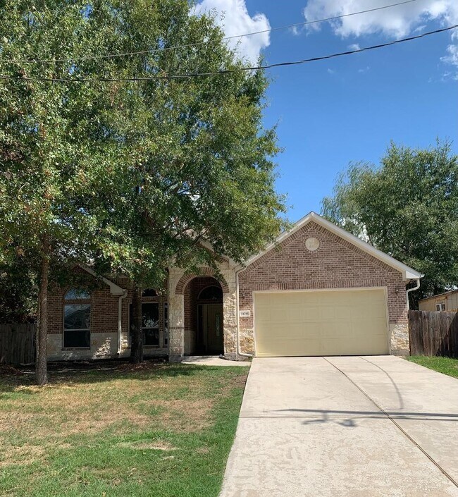 Building Photo - 16795 N Blue Jay Dr