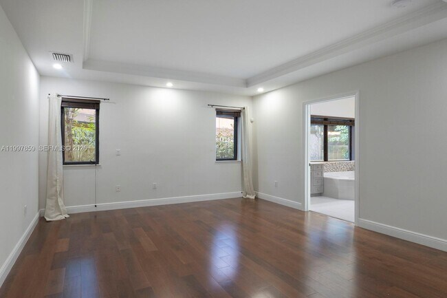 Foto del edificio - 324 SW 30th Rd