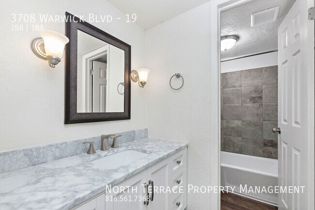 Building Photo - RENT SPECIAL: lower your monthly to $1010....