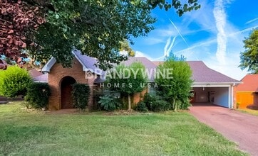 Building Photo - 5353 Stephen Forest Cove