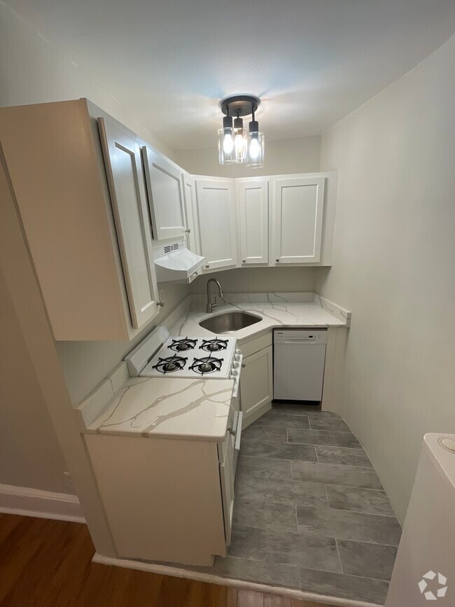 Building Photo - 51 Hemenway St