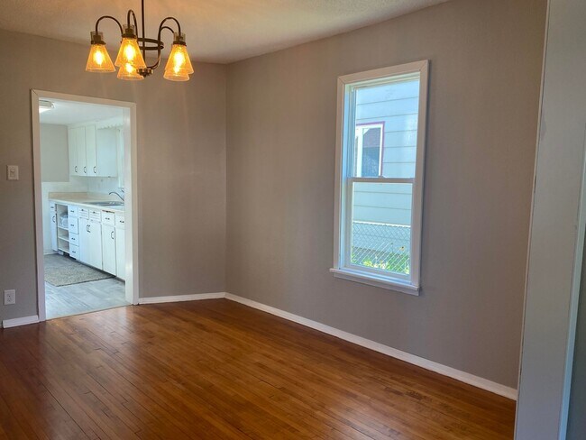 Building Photo - Stylishly Renovated Charming Home on 215 7...