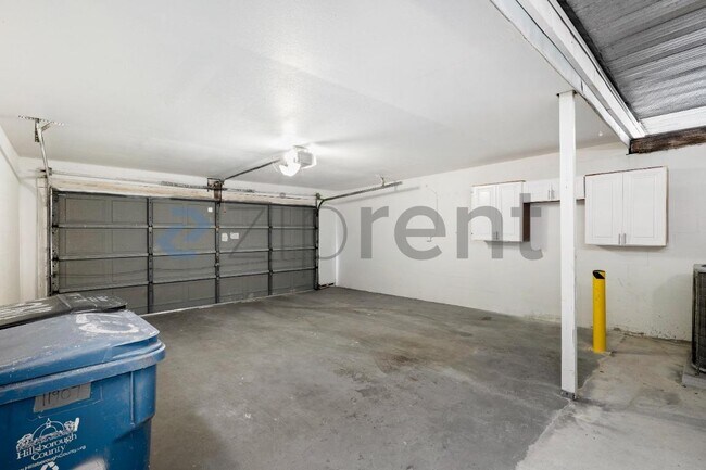 Building Photo - Unit 11907