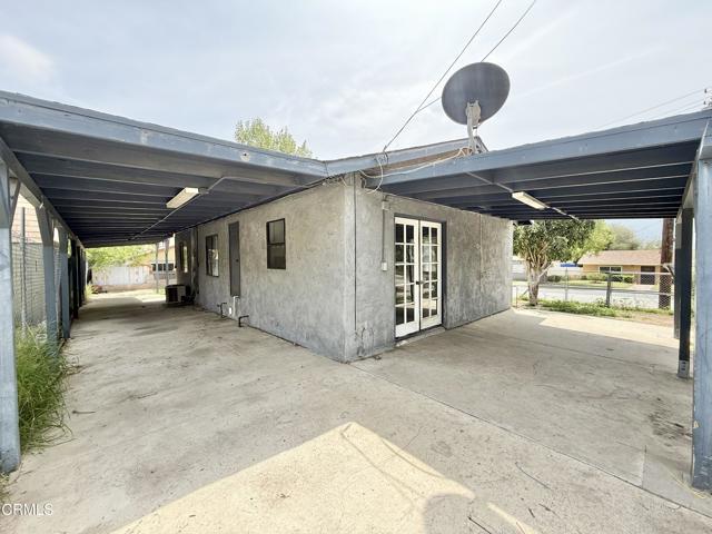Foto del edificio - 513 N Main St